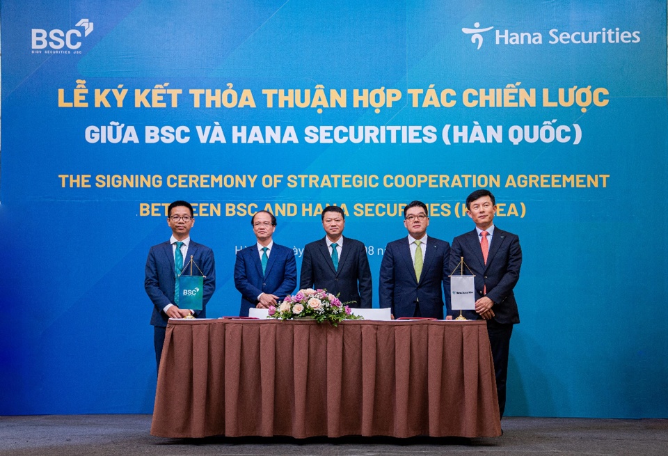Hana Securities chính thức trở thành cổ đông chiến lược của Công ty Chứng khoán BIDV - Ảnh 1