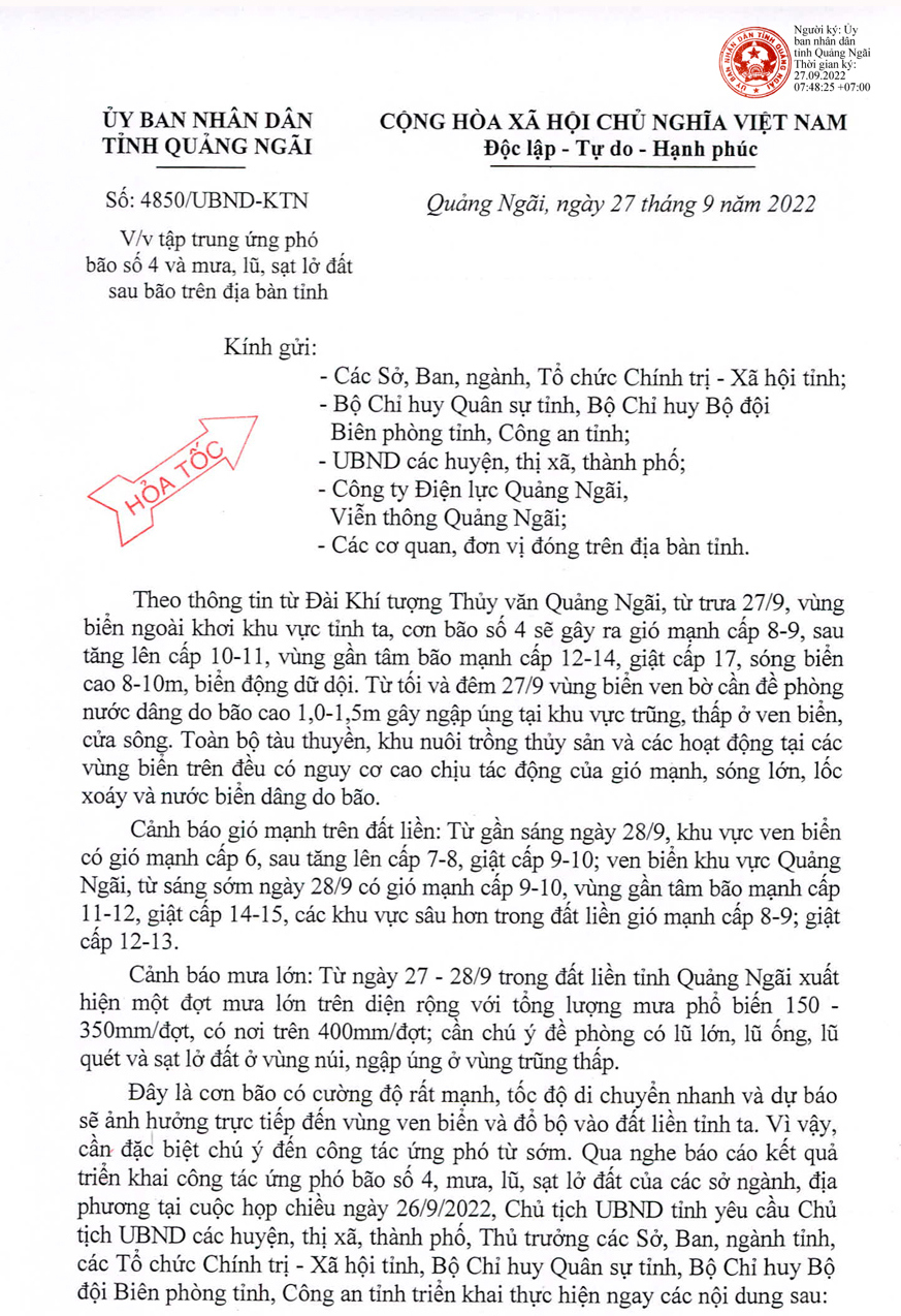 Bão số 4 áp sát đất liền, miền Trung đã có mưa to kèm gió lớn - Ảnh 4