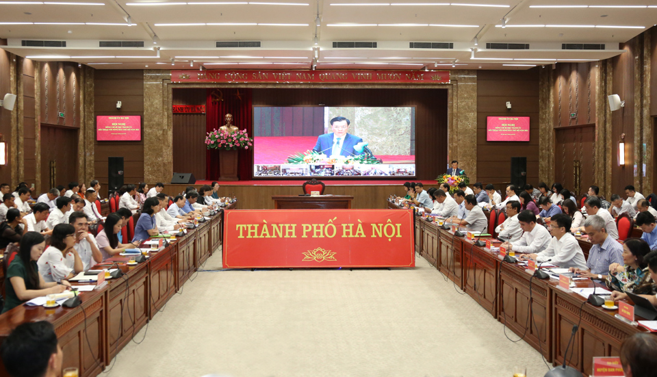 Quang cảnh hội nghị đối thoại Bí thư Thành ủy Hà Nội với nông dân Thủ đô. Ảnh: Thanh Hải