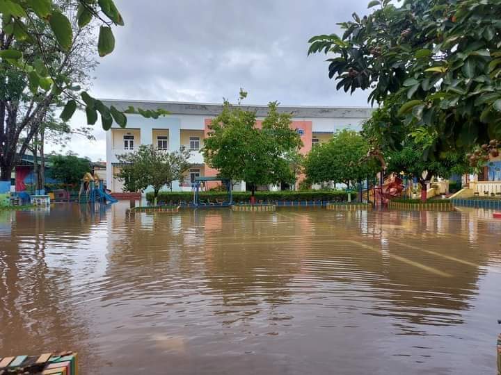 Một trường học tại Nghi Lộc bị ngập