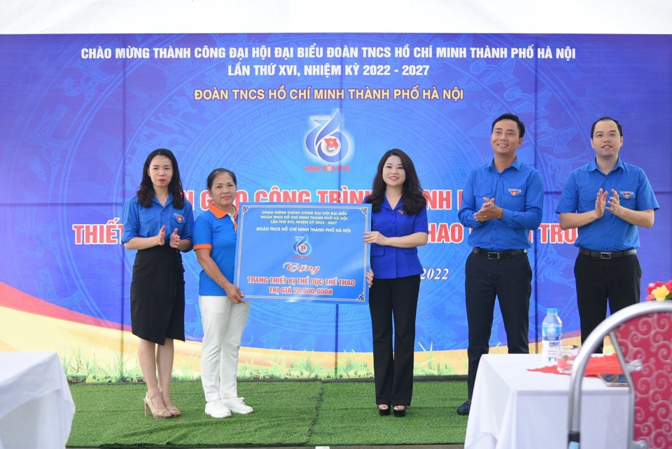 Ngày thanh niên cùng hành động chào mừng thành công Đại hội Đoàn TP Hà Nội - Ảnh 1