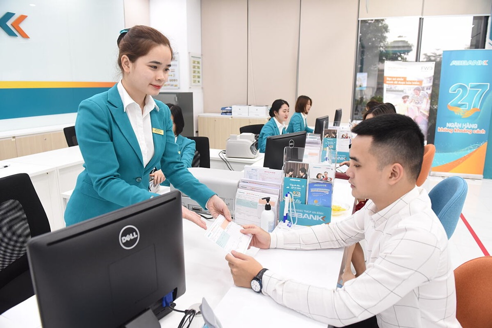 Đa số người Việt trên 30 tuổi đang quản lý tài chính theo thói quen - Ảnh 3