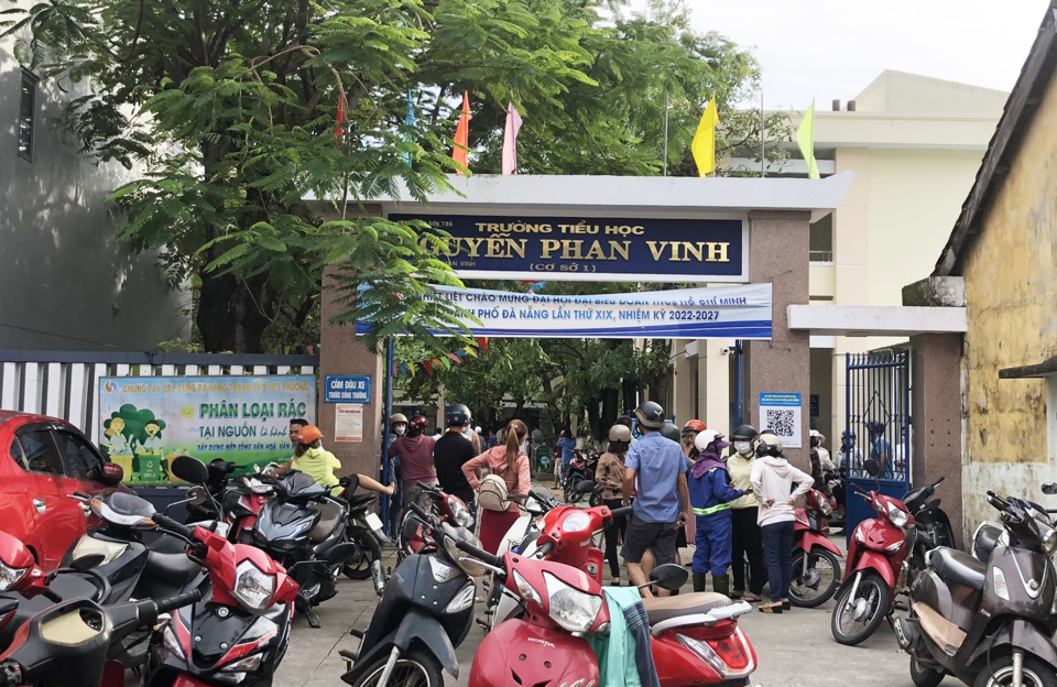 Trường tiểu học Nguyễn Phan Vinh.