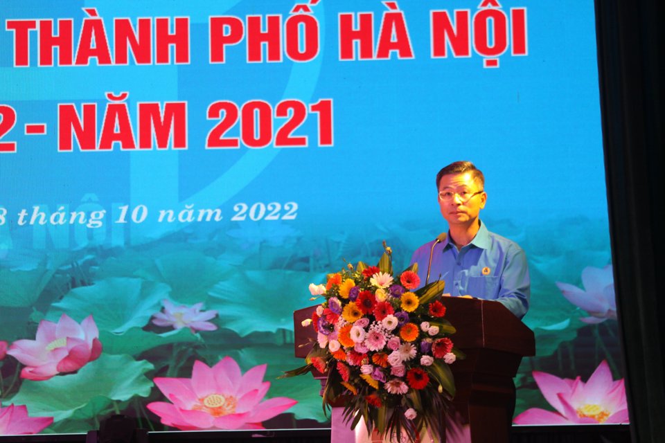 Chủ tịch LĐLĐ TP Nguyễn Phi Thường ph&aacute;t biểu khai mạc Hội thi