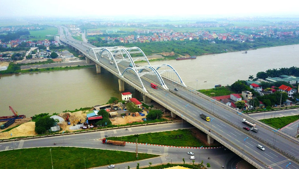 Phía Bắc sông Hồng bao gồm Mê Linh – Đông Anh – Long Biên là khu vực chủ yếu phát triển mới, hình thành các khu đô thị mới đồng bộ hiện đại. Ảnh: Trung Nguyên