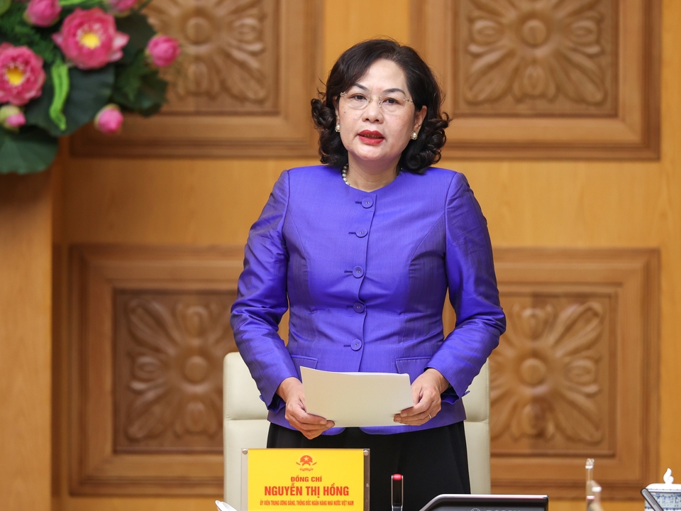 Thống đốc NHNN Nguyễn Thị Hồng ph&aacute;t biểu tại buổi gặp mặt. Ảnh VGP
