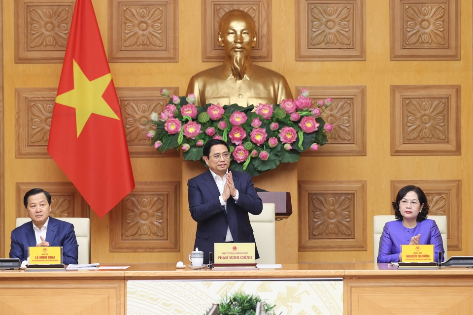 Thủ tướng Phạm Minh Ch&iacute;nh chủ tr&igrave; buổi gặp mặt với chủ tịch, tổng gi&aacute;m đốc c&aacute;c ng&acirc;n h&agrave;ng thương mại s&aacute;ng 16/10. Ảnh: VGP