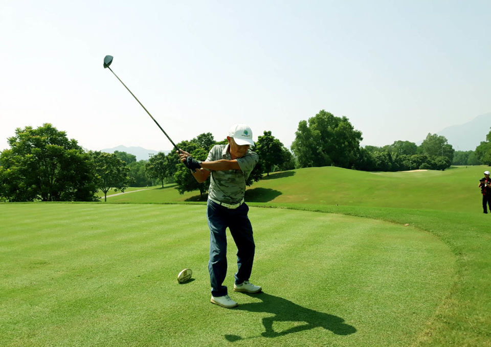 Golfer tham gia sự kiện khai mạc &ldquo;Tuần lễ Giao lưu Văn h&oacute;a Golf - H&agrave; Nội năm 2022&rdquo;. Ảnh: L&ecirc; Nam