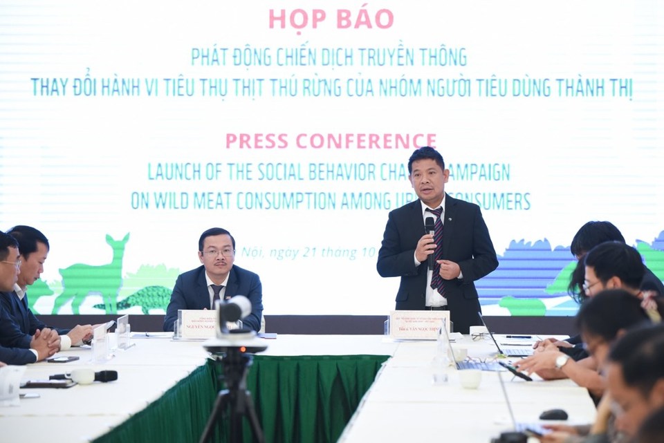 TS Văn Ngọc Thịnh - đại diện WWF th&ocirc;ng tin tại cuộc họp b&aacute;o s&aacute;ng 21/10.