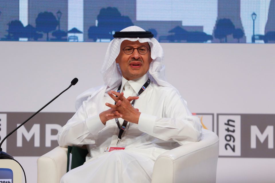 Bộ trưởng Năng lượng Ả Rập Saudi, Ho&agrave;ng tử Abdulaziz bin Salman al Saud ph&aacute;t biểu tại hội nghị kh&iacute; v&agrave; dầu mỏ Trung Đ&ocirc;ng tại&nbsp; Manama, Bahrain ng&agrave;y 16/5/2022. Ảnh: Reuters