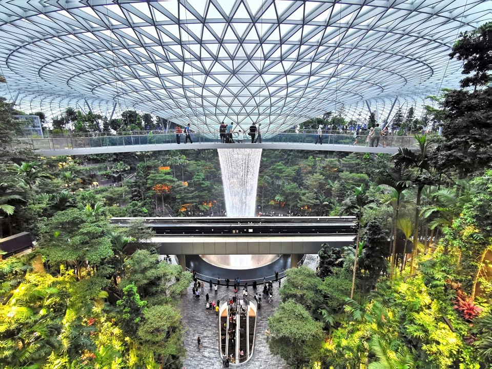 S&acirc;n bay quốc tế Changi, Singapore. Ảnh Shutterstock