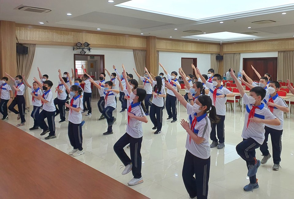 Học sinh THCS Ngô Sỹ Liên, quận Hoàn Kiếm có nhiều giờ học sáng tạo