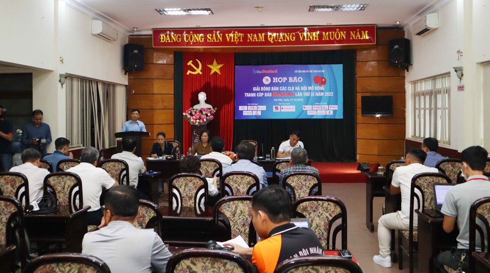 Hơn 300 tay vợt dự Giải bóng bàn các CLB Hà Nội mở rộng năm 2022 - Ảnh 1