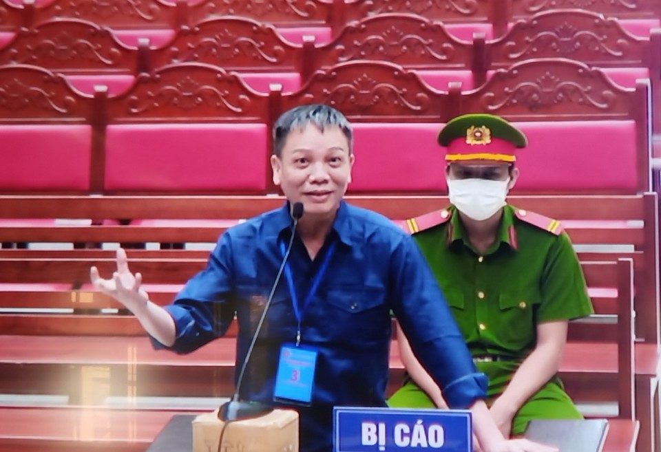 Bị c&aacute;o Nguyễn Minh Khoa tại t&ograve;a ng&agrave;y 31/10/2022.