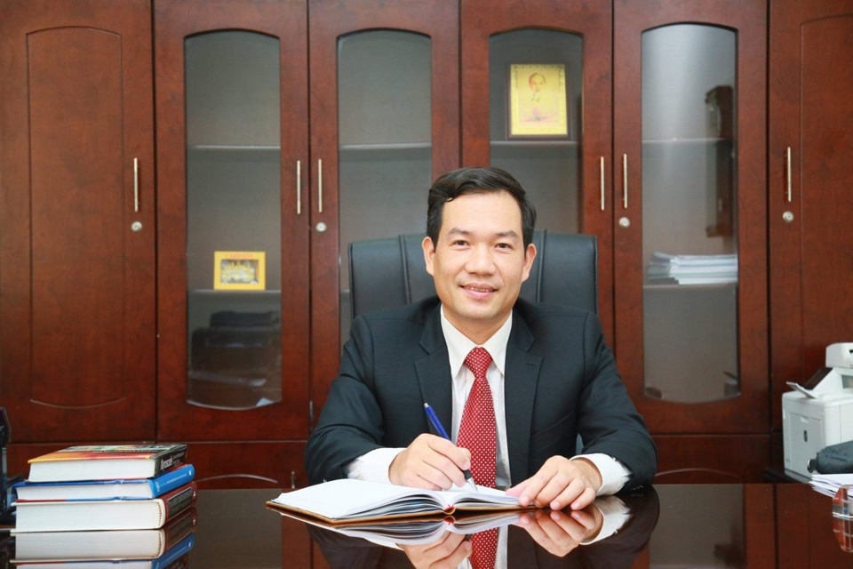 Ông Lê Văn Cảnh (SN 1979)- một trong ba ứng viên giáo sư trẻ nhất năm 2022 được HĐGSNN thông qua