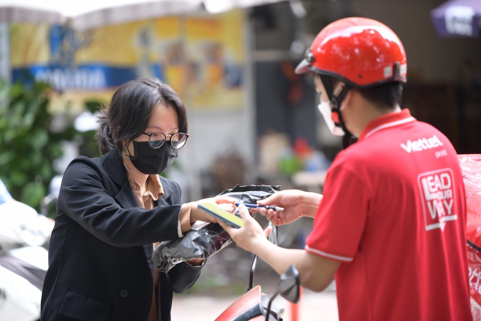 Viettel Post đáp ứng nhu cầu vận chuyển cho hơn 1 triệu khách hàng trong nước và quốc tế