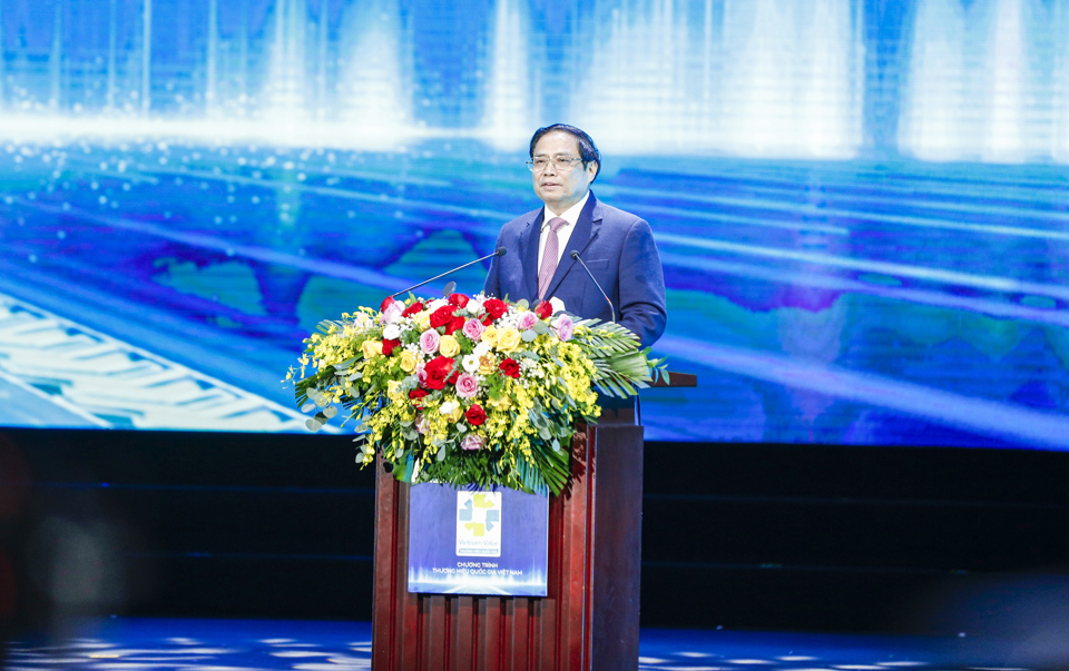 Thủ tướng Phạm Minh Ch&iacute;nh ph&aacute;t biểu tại chương tr&igrave;nh