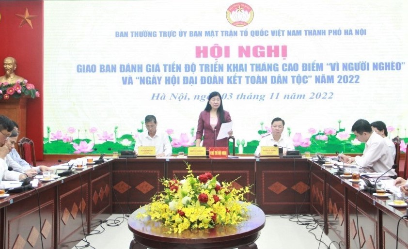 Chủ tịch Ủy ban MTTQ Việt Nam TP H&agrave; Nội Nguyễn Lan Hương ph&aacute;t biểu kết luận