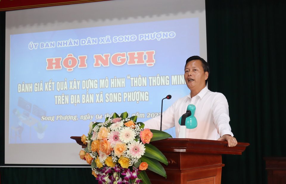 B&iacute; thư Huyện ủy Đan Phượng Trần Đức Hải ph&aacute;t biểu tại hội nghị.