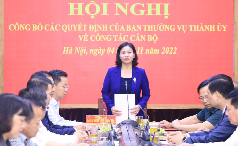 Ph&oacute; B&iacute; thư Thường trực Th&agrave;nh ủy Nguyễn Thị Tuyến ph&aacute;t biểu tại lễ c&ocirc;ng bố.