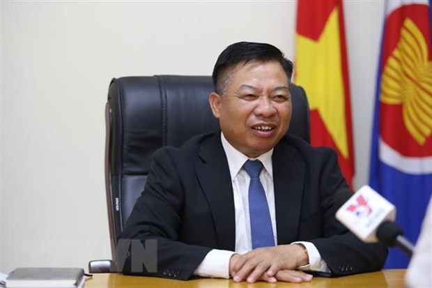 Đại sứ Nguyễn Huy Tăng trả lời phỏng vấn ph&oacute;ng vi&ecirc;n TTXVN. (Ảnh: TTXVN/ph&aacute;t)
