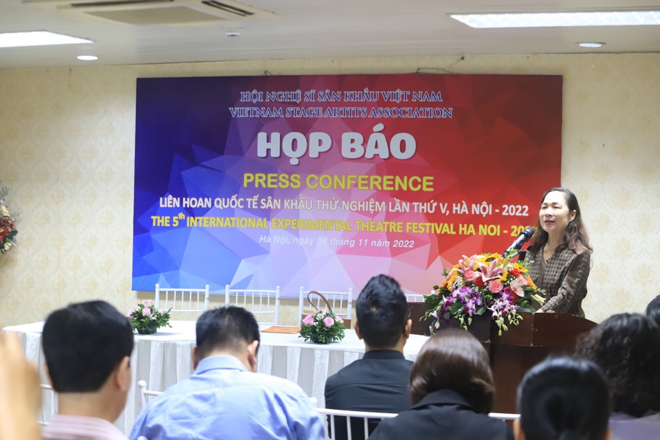 To&agrave;n cảnh buổi họp b&aacute;o. Ảnh: Lại Tấn.