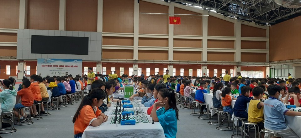 Giải cờ vua nhanh H&agrave; Nội mở rộng năm 2022 đ&atilde; lập kỷ lục to&agrave;n quốc về số kỳ thủ tham dự với 1.480 kỳ thủ.