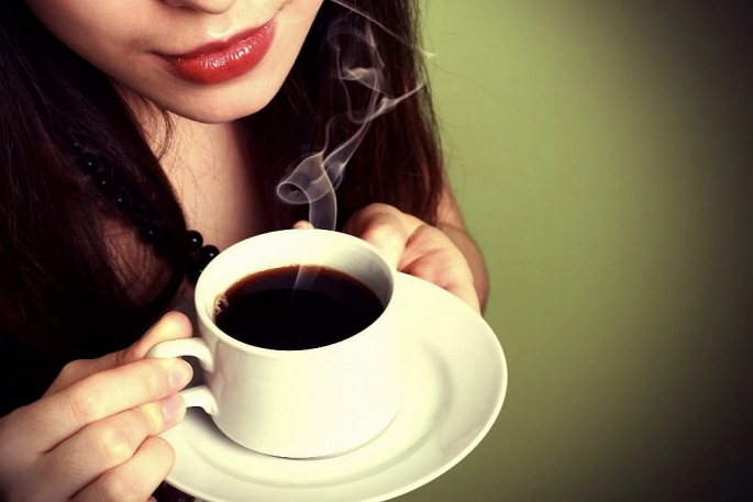 Cà phê ảnh buồn: Một tách cà phê đen nóng hổi có thể làm dịu đi nỗi buồn trong lòng. Hãy đến với hình ảnh liên quan để khám phá sự kết hợp tuyệt vời giữa cà phê và nỗi buồn, và tìm hiểu thêm về cách thưởng thức một tách cà phê buồn đúng cách.