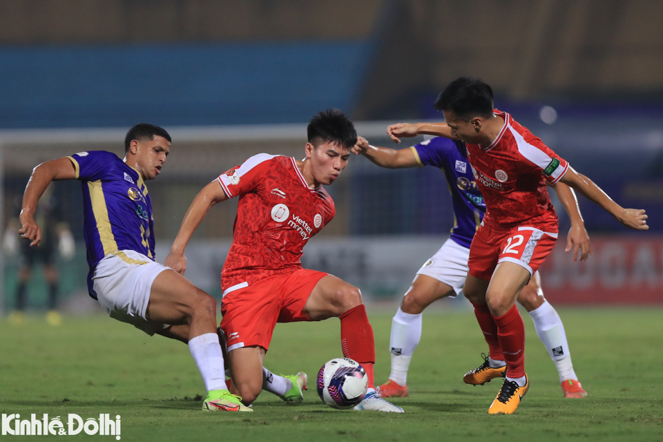 Hà Nội FC thắng Viettel ở trận "derby Thủ đô" - Ảnh 1