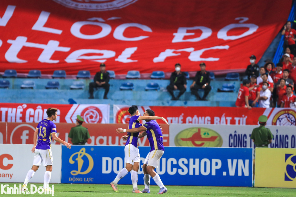 Hà Nội FC thắng Viettel ở trận "derby Thủ đô" - Ảnh 11