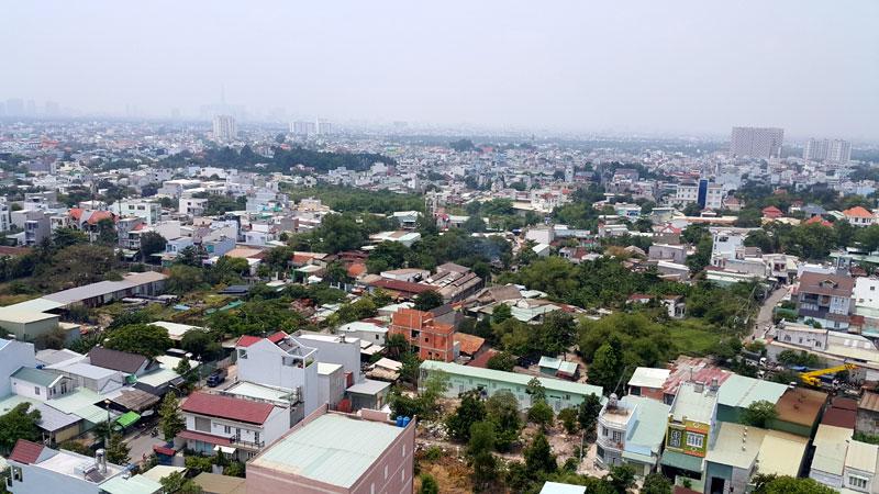 Thị trường BĐS đang hướng v&agrave;o đ&aacute;p ứng nhu cầu đầu cơ hoặc t&iacute;ch lũy t&agrave;i sản của bộ phận d&acirc;n cư nhiều tiền. Ảnh: Huy Kh&aacute;nh