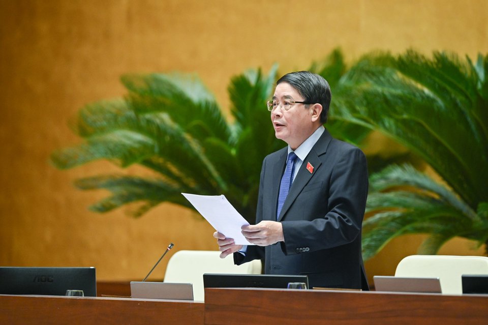 Ph&oacute; Chủ tịch Quốc hội Nguyễn Đức Hải điều h&agrave;nh nội dung thảo luận