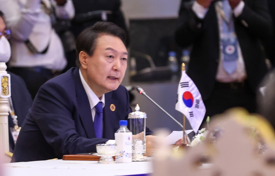 Tổng thống H&agrave;n Quốc Yoon Suk-yeol khẳng định coi trọng quan hệ với ASEAN, một trong những đối t&aacute;c quan trọng nhất của H&agrave;n Quốc - Ảnh: VGP/Nhật Bắc &nbsp;