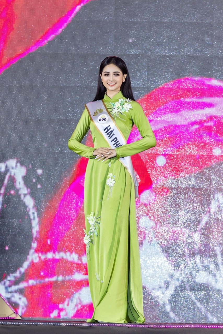 Cô gái Hải Phòng có gương mặt đẹp nhất Hoa hậu Du lịch Việt Nam 2022 - Ảnh 1