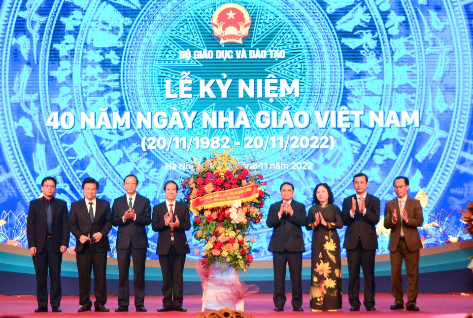 Bộ trưởng Bộ GD&ĐT Nguyễn Kim Sơn phát biểu khai mạc tại Lễ kỷ niệm