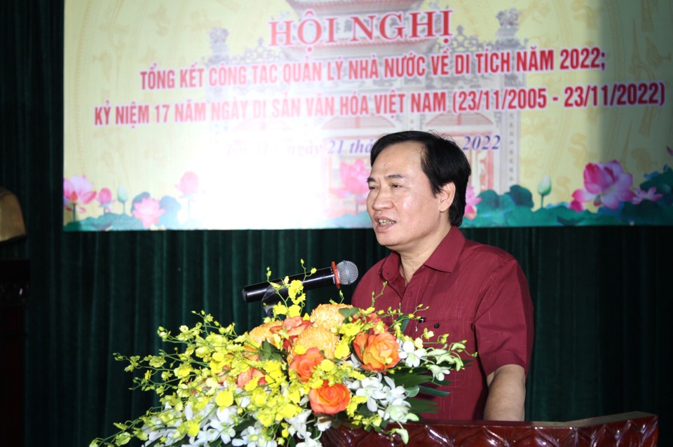 Ph&oacute; B&iacute; thư Thường trực Quận ủy T&acirc;y Hồ Nguyễn Anh Tuấn ph&aacute;t biểu tại Hội nghị.