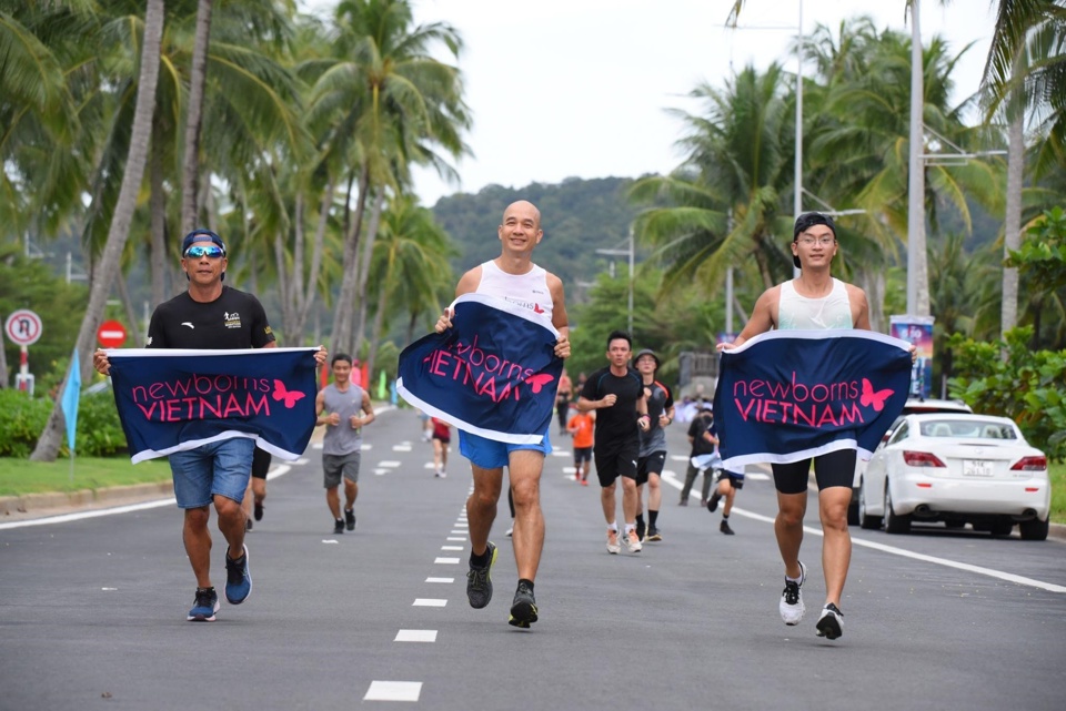Những hình ảnh ấn tượng từ sự kiện 5150 Triathlon đầu tiên tại Việt Nam - Ảnh 6
