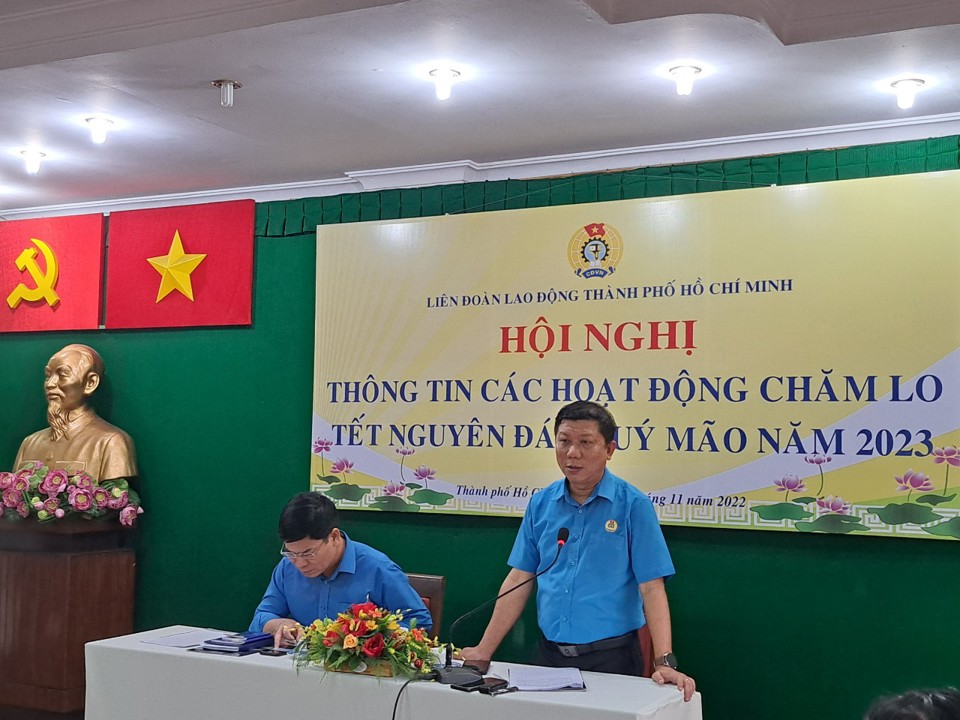 &Ocirc;ng Trần Đo&agrave;n Trung - Ph&oacute; Chủ tịch Thường trực LĐLĐ TP Hồ Ch&iacute; Minh cho biết, c&oacute; 10 chương tr&igrave;nh chăm lo Tết Nguy&ecirc;n đ&aacute;n Qu&yacute; M&atilde;o 2023 cho c&ocirc;ng nh&acirc;n lao động.