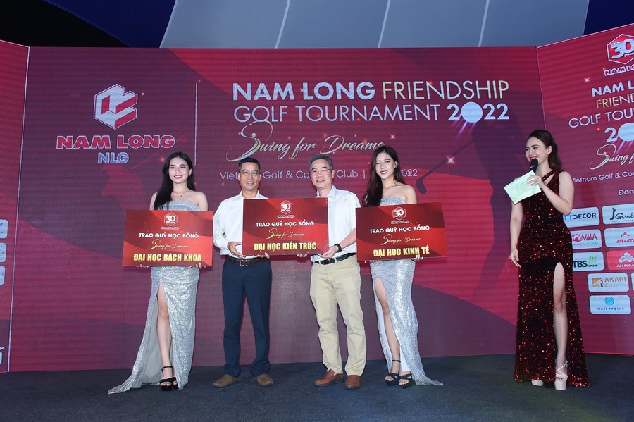 Nam Long Friendship Golf Tournament  góp hơn 700 triệu đồng cho học bổng Swing For Dreams - Ảnh 2