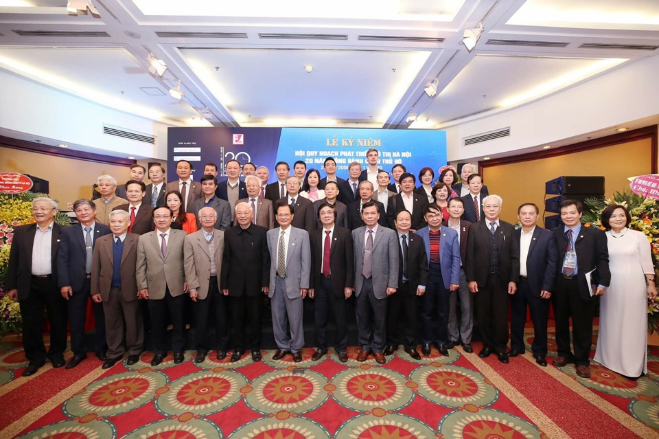 Lễ kỷ niệm 20 năm ngày thành lập Hội Quy hoạch phát triển đô thị Hà Nội (28/11/2000 - 28/11/2020).