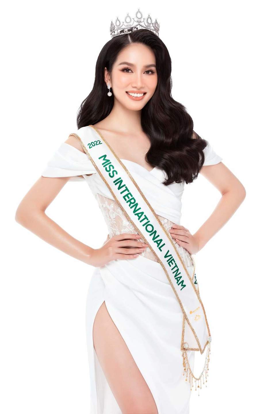 Đại diện Việt Nam vào Top 2 của Hoa hậu Quốc tế 2022 - Ảnh 2