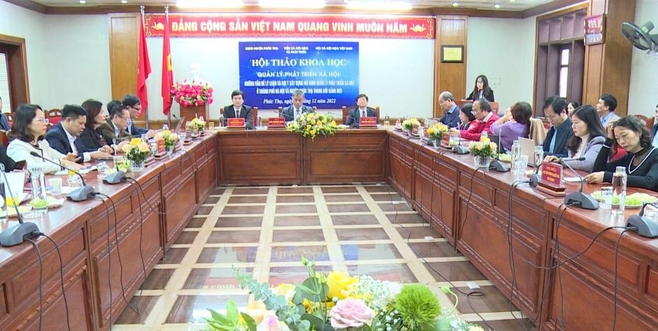 Quang cảnh hội thảo s&aacute;ng 1/12 tại huyện Ph&uacute;c Thọ.