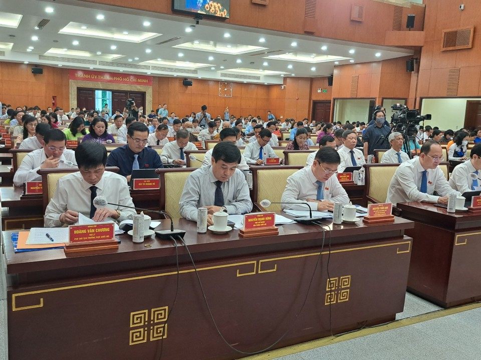 Đại biểu HĐND TP Hồ Ch&iacute; Minh kh&oacute;a X (nhiệm kỳ 2021 - 2026) tại kỳ họp thứ 8. &nbsp;