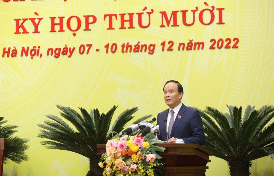 Chủ tịch HĐND TP Nguyễn Ngọc Tuấn ph&aacute;t biểu kết luận phi&ecirc;n chất vấn v&agrave; trả lời chất vấn