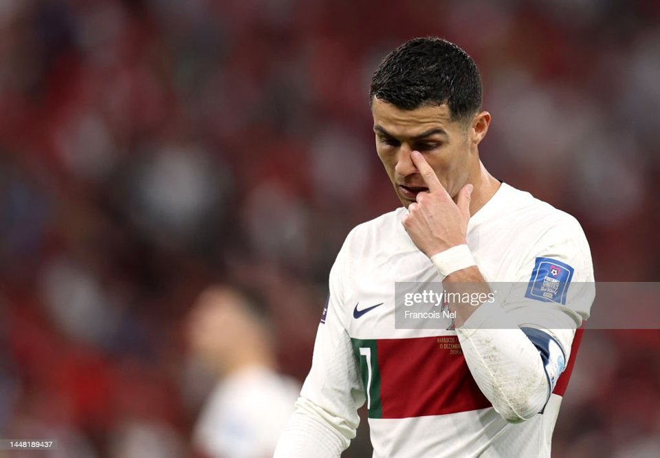 Ronaldo bật khóc - tuyển Bồ Đào Nha: \