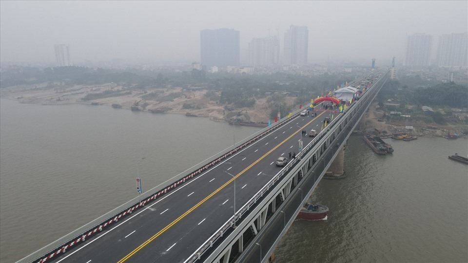 Hà Nội: Tổ chức lại giao thông tuyến đường tránh lên cầu Thăng Long - Ảnh 1