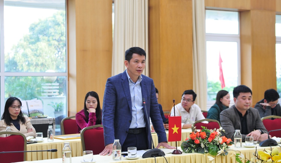 Chủ tịch UBND quận Ho&agrave;n Kiếm Phạm Tuấn Long ph&aacute;t biểu tại buổi l&agrave;m việc