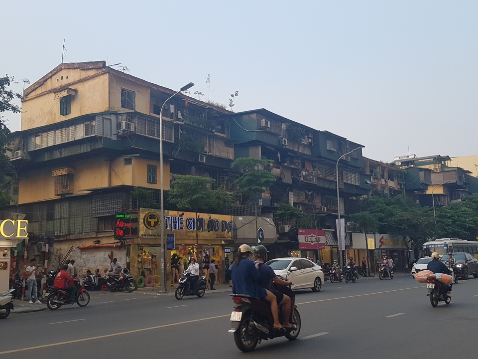 H&agrave; Nội đang tập trung đẩy mạnh c&ocirc;ng t&aacute;c cải c&aacute;ch, x&acirc;y dựng lại nh&agrave; chung cư tr&ecirc;n địa b&agrave;n TP.