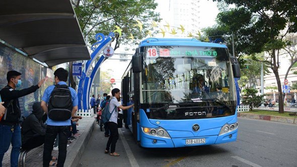 TP Hồ Chí Minh tăng nhiều chuyến xe buýt phục vụ khách dịp Tết Dương lịch - Ảnh 1