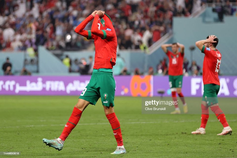 Tuyển Maroc xếp hạng 4 tại World Cup, d&ugrave; kh&ocirc;ng c&oacute; huy chương nhưng đ&acirc;y cũng l&agrave; th&agrave;nh t&iacute;ch để đời của đội b&oacute;ng tới từ ch&acirc;u Phi.